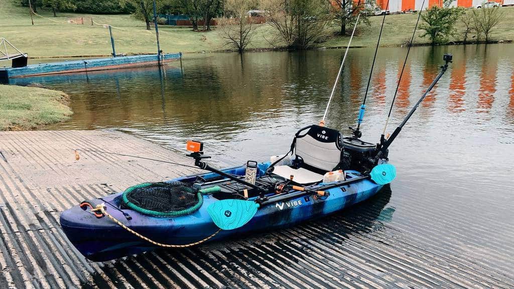 Picture of the Sea Ghost 110 fully equipped to go fishing