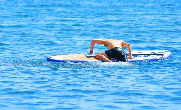 Picture showing how to get back on your board